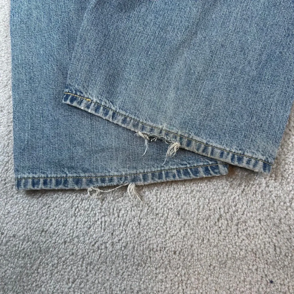 Vintage 90s Levis SilverTab Baggy Jeans Men 40x30 Light Blue Relaxed Fit Y2K